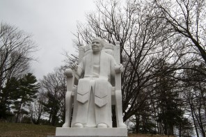 교황 성 요한 바오로 2세_photo by michael_swan_in the Shrine of the Canadian Martyrs in Midland of Ontario_Canada.jpg